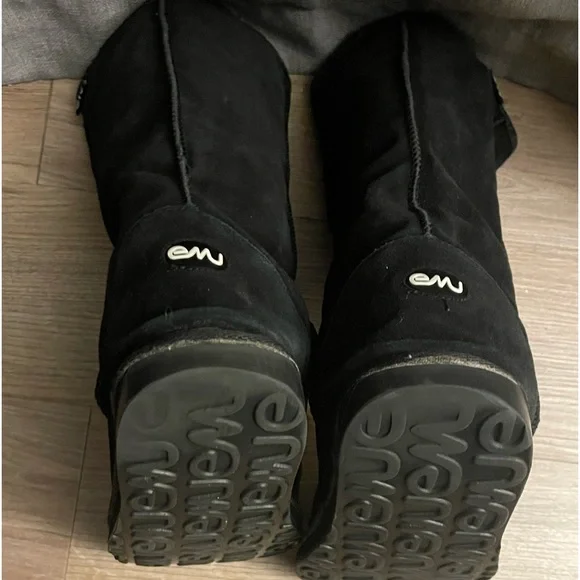Emu Australia boots. Size 7 color black. Worn but in good condition - Picture 6 of 6